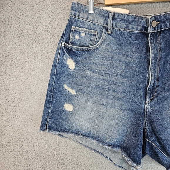 DL1961 Emilie Shorts Sz 33High Rise Vintage Raw Hem Distressed Med Wash - Picture 4 of 10